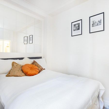 לונדון Executive Knightsbridge Apartment מראה חיצוני תמונה