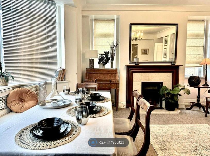 לונדון Executive Knightsbridge Apartment מראה חיצוני תמונה