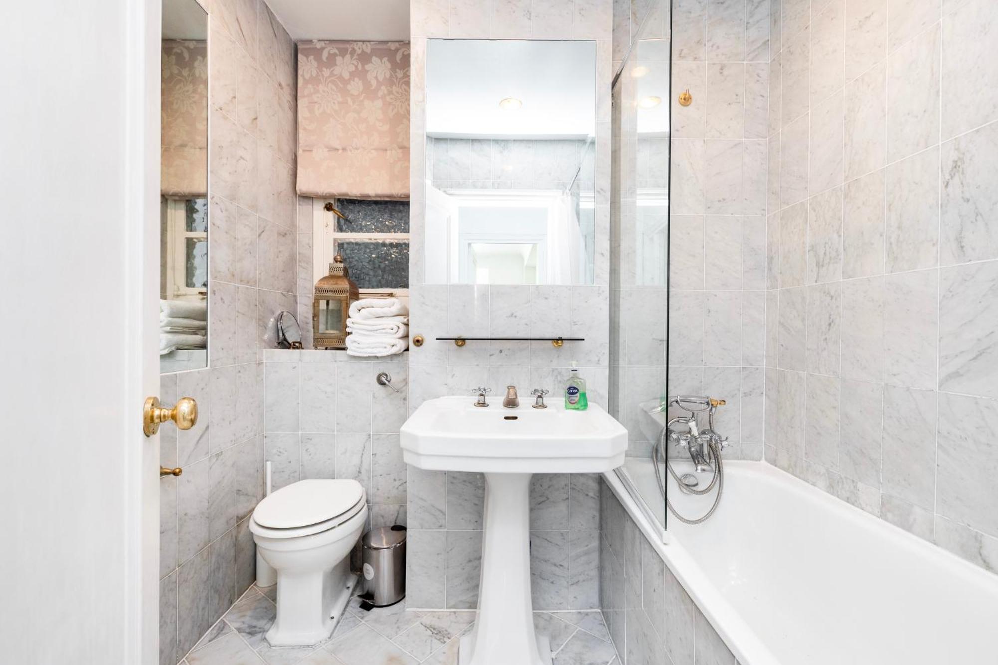 לונדון Executive Knightsbridge Apartment מראה חיצוני תמונה