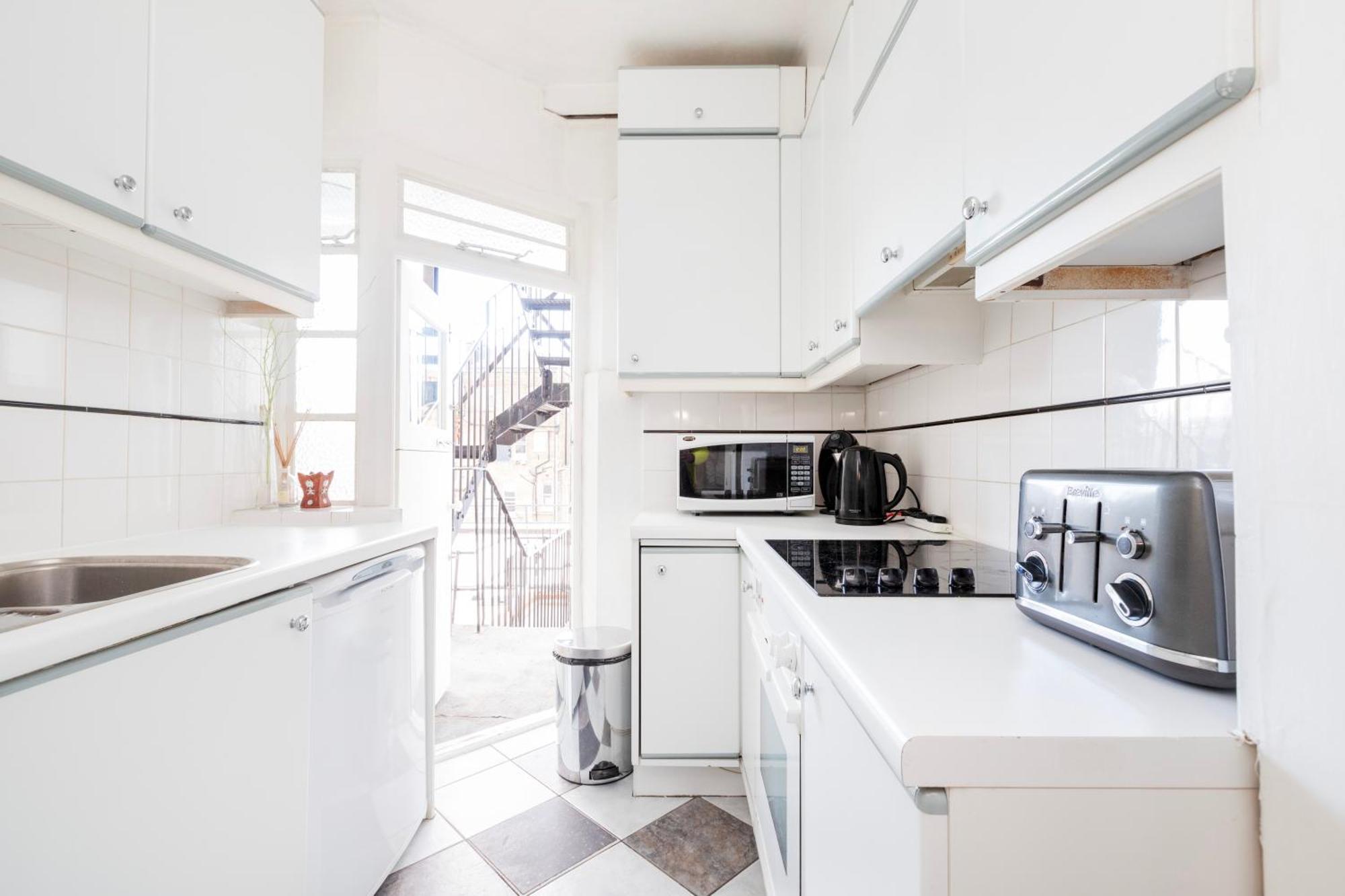 לונדון Executive Knightsbridge Apartment מראה חיצוני תמונה